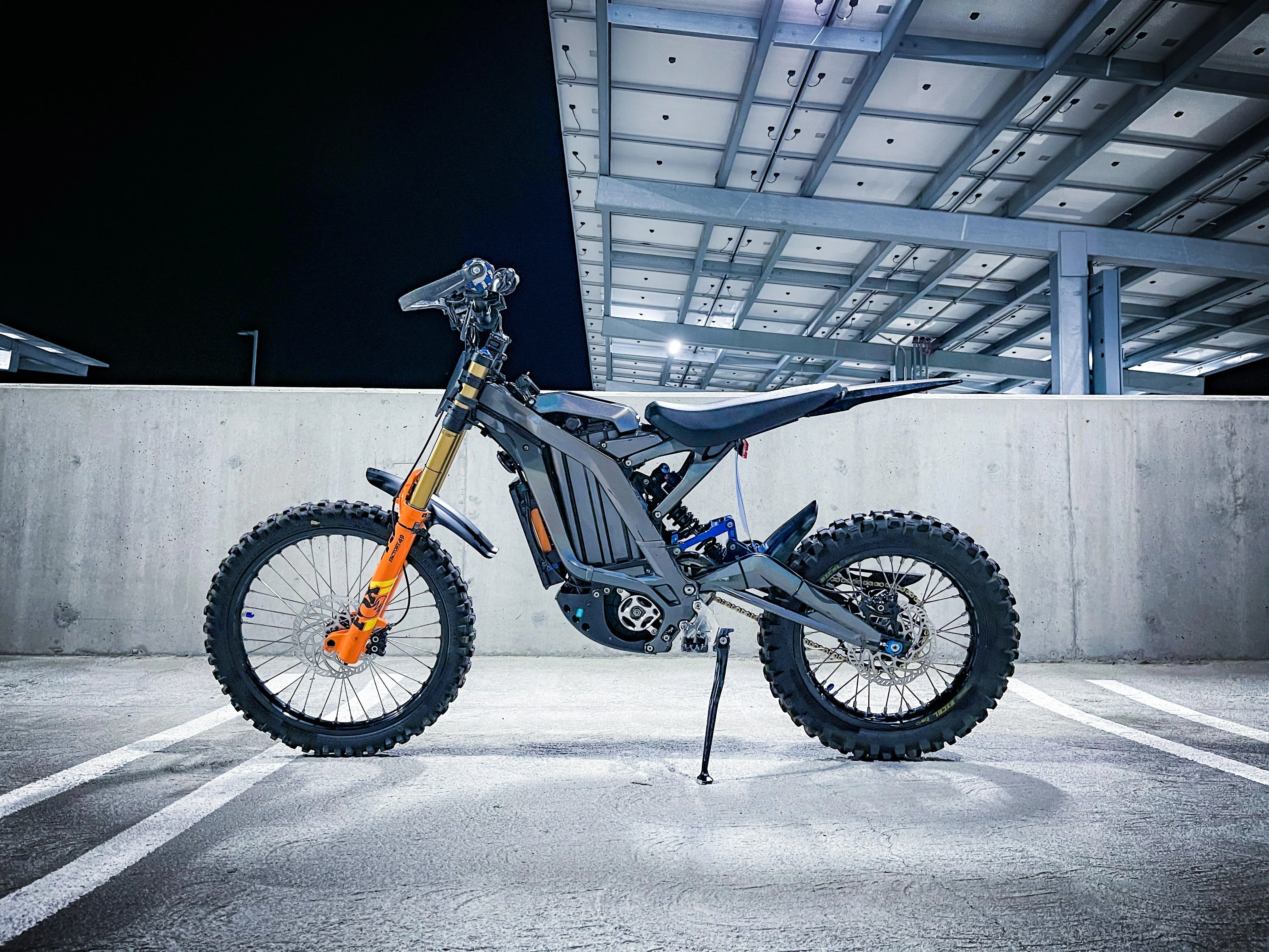 Sur Ron / E Ride Pro SS Billet Peg Brackets Without Kickstand Option