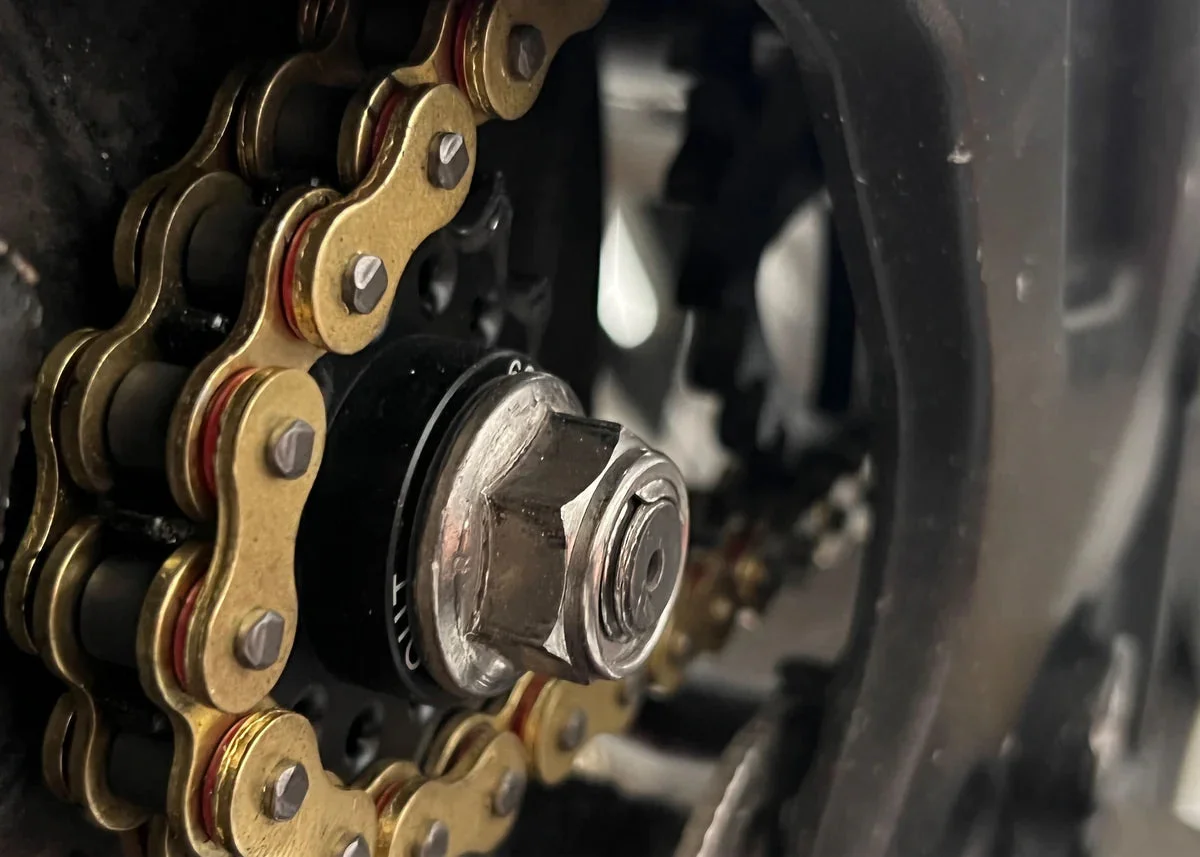 GritShift Heavy Hitter 420 Primary O-Ring Chain Drive Conversion Kit for Sur Ron, E Ride - View 2