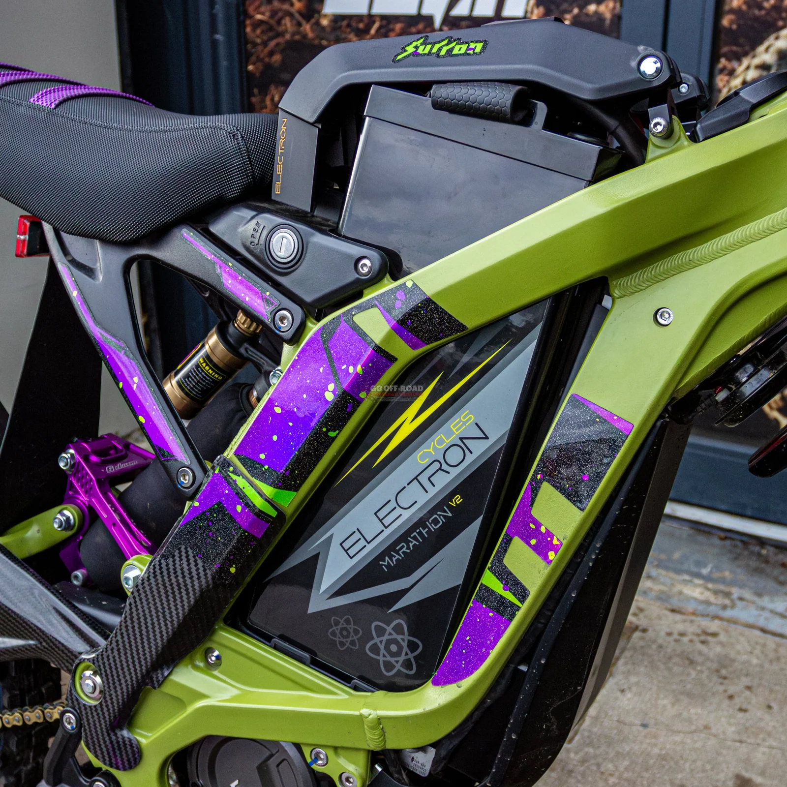 Pro-Carbon Racing Sur Ron Light Bee Genuine Carbon Fibre Frame & Swingarm Covers - View 3