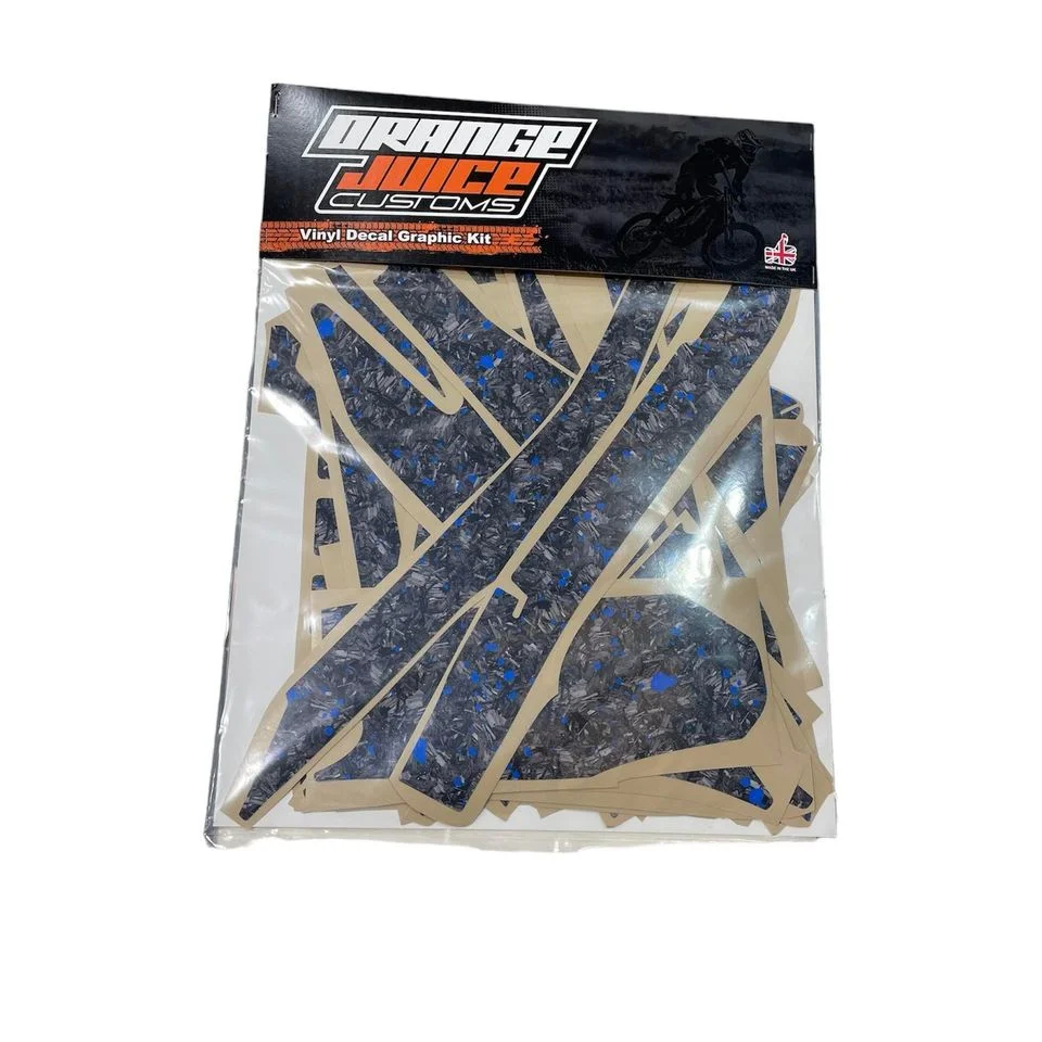 ULTRA BEE FORGED CARBON FULL COVERAGE GRAPHICS KIT - View 4